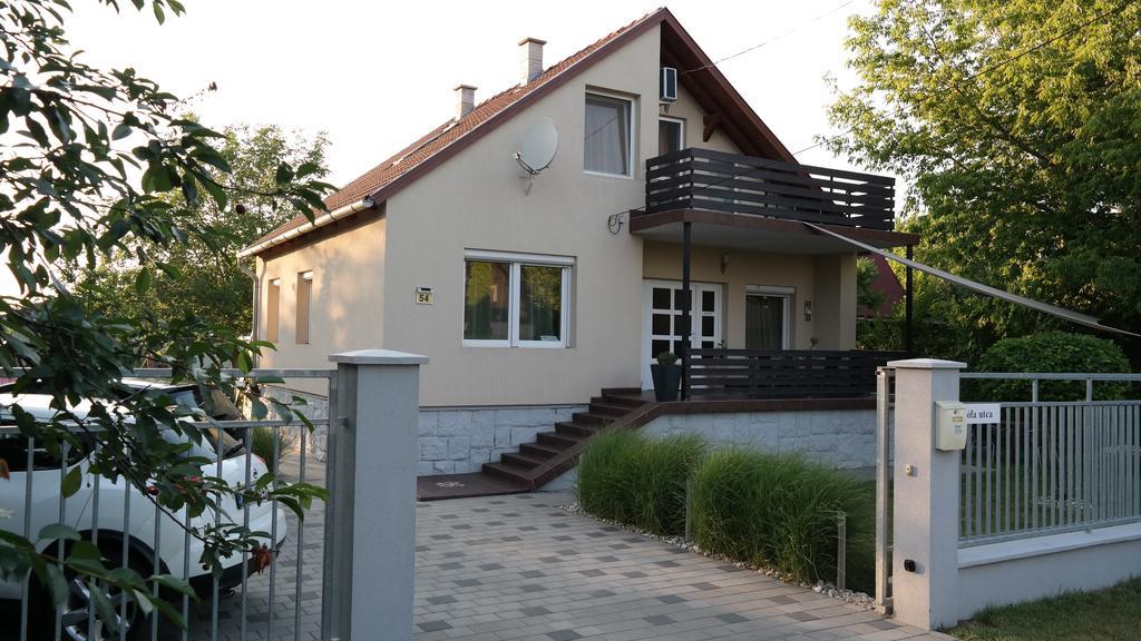 Fatima Apartman Siófok Buitenkant foto