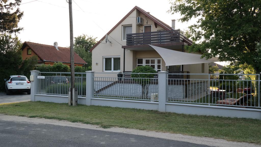 Fatima Apartman Siófok Buitenkant foto